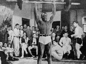 John Davis Overhead Press in a crowd